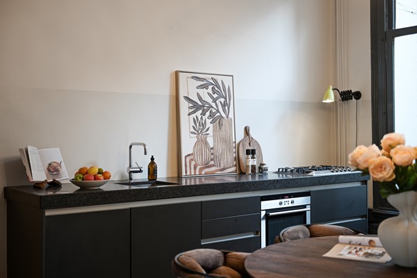 Medium property photo - Oudezijds Voorburgwal 145A, 1012 ES Amsterdam